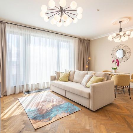 Easyrooms Dzirnavu Рига Экстерьер фото