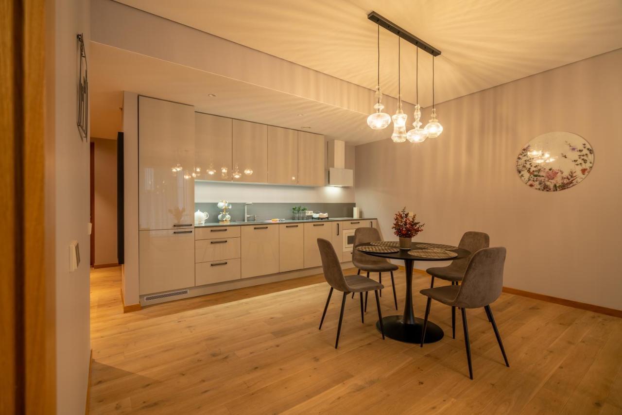 Easyrooms Dzirnavu Рига Экстерьер фото