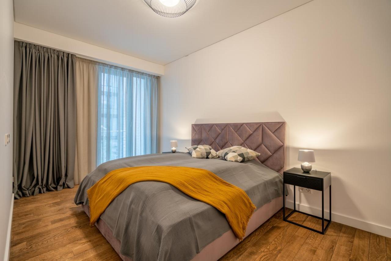 Easyrooms Dzirnavu Рига Экстерьер фото