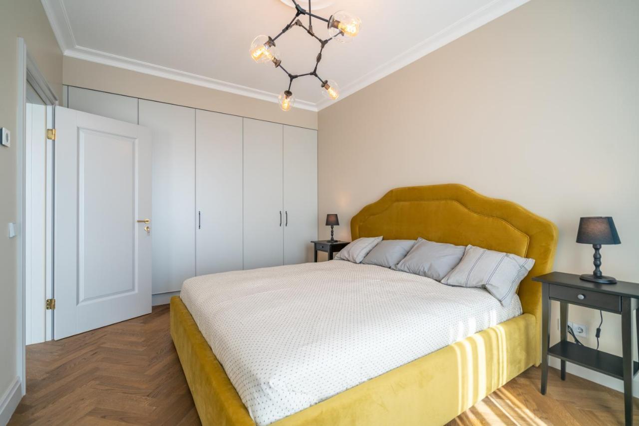 Easyrooms Dzirnavu Рига Экстерьер фото