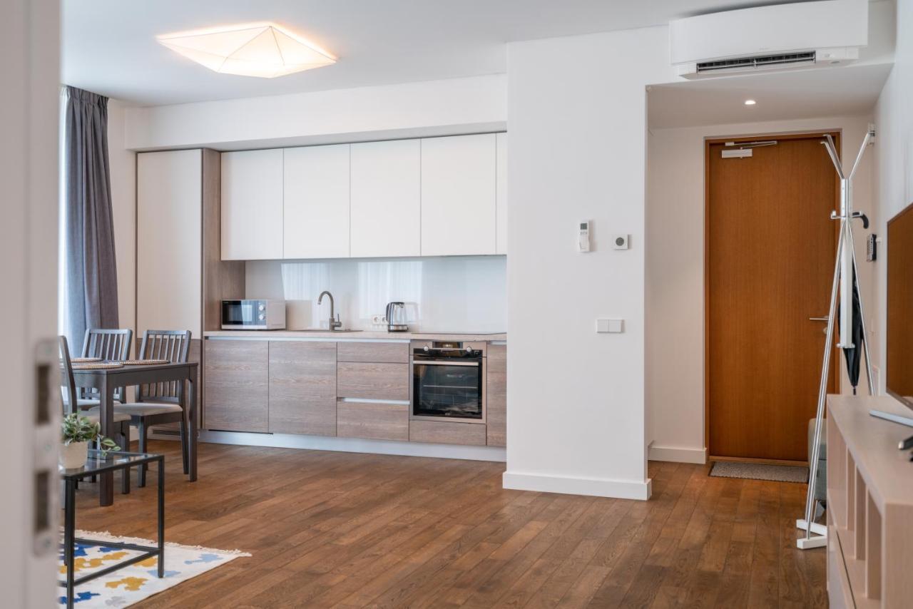 Easyrooms Dzirnavu Рига Экстерьер фото