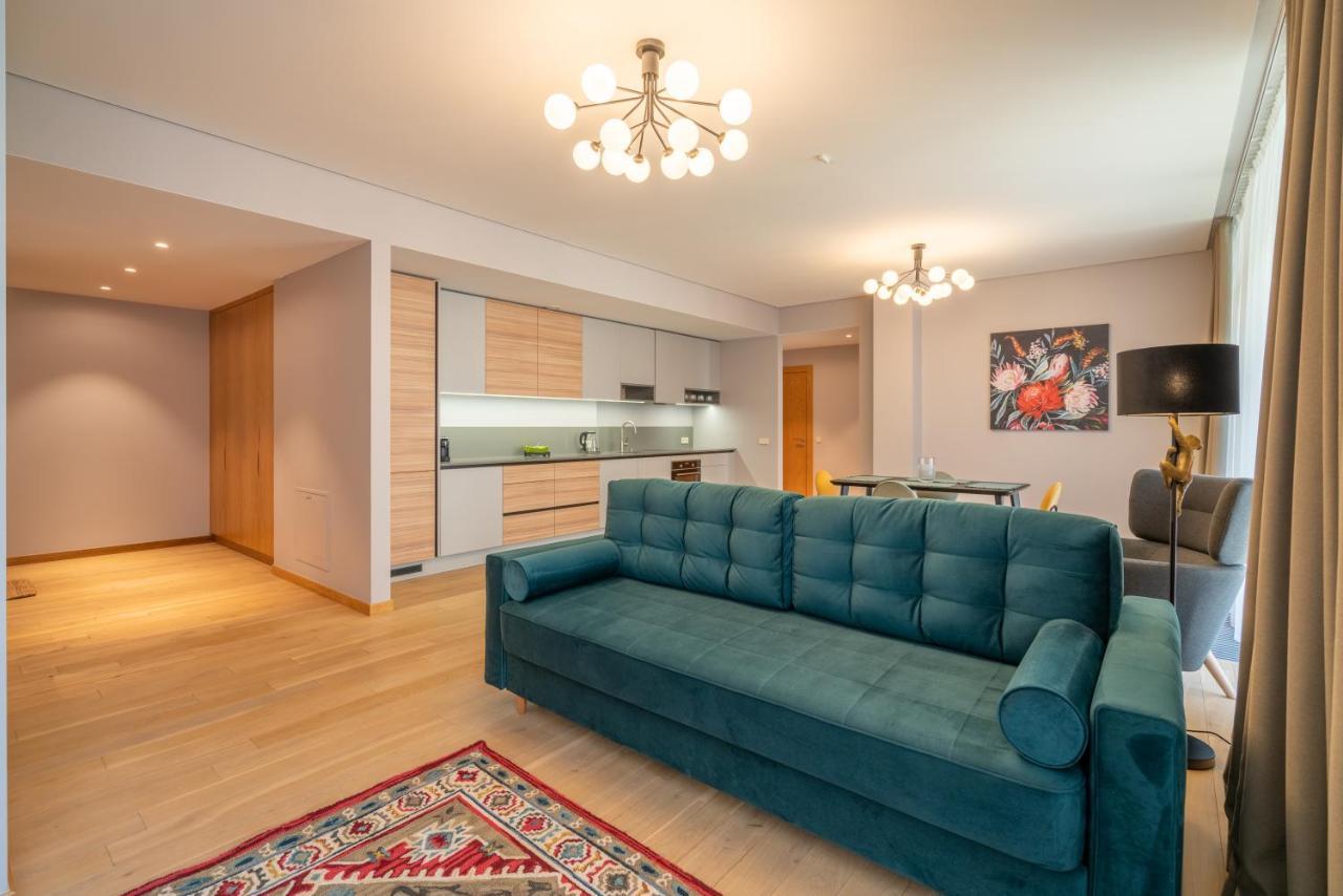 Easyrooms Dzirnavu Рига Экстерьер фото